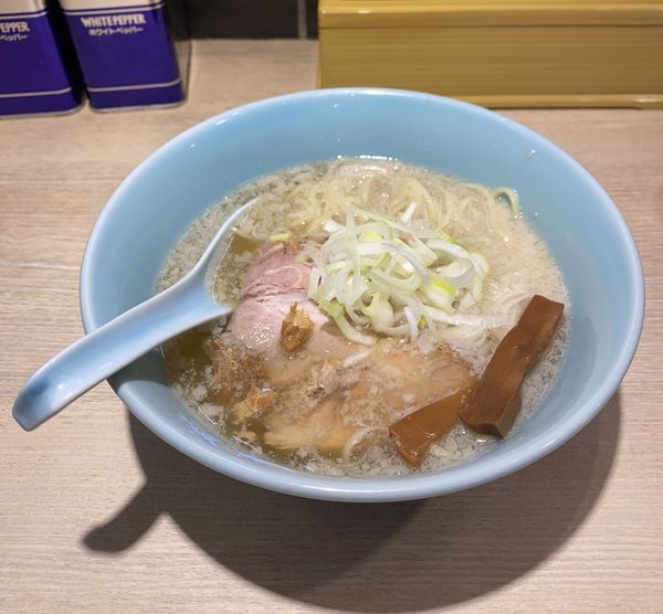 「朝ラーメン ¥600」@まるえ中華そばの写真
