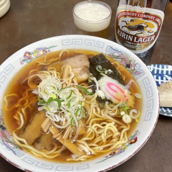 「ラーメン+ビール(キリンラガー大瓶)」@喜楽の写真
