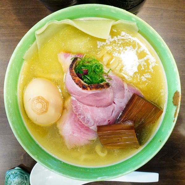 「特製手打中華蕎麦（塩）＋えらべるお酒」@手打麺祭 かめ囲の写真