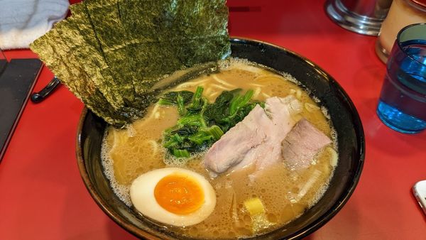 「特製ラーメン」@らーめん 谷瀬家 新橋店の写真