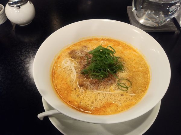 「坦々麺1000円」@創作麺工房 鳴龍の写真