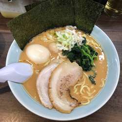 魂心らーめん　味噌　大盛り