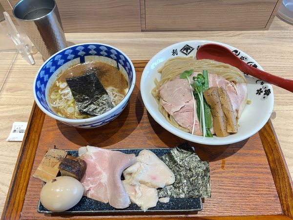 「特製濃厚鶏豚骨つけ麺(小)」@別邸たけ井 なんばラーメン一座店の写真