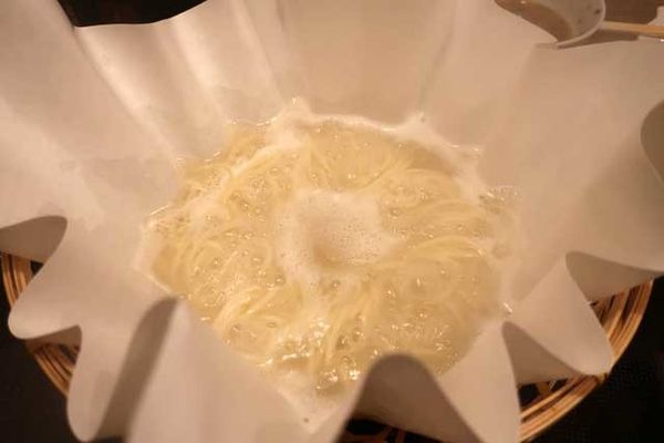 「ふぐ塩らぁめん　（ふぐのコースの一品として提供、価格設定なし」@玄品 上野の写真