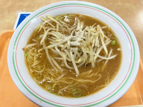 「ヘルシーラーメン　みそ」@パレードの写真