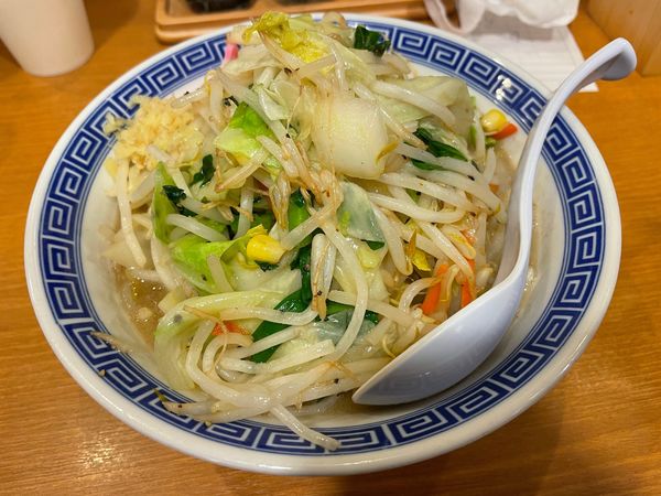 「タンメン」@トナリ 丸の内店の写真