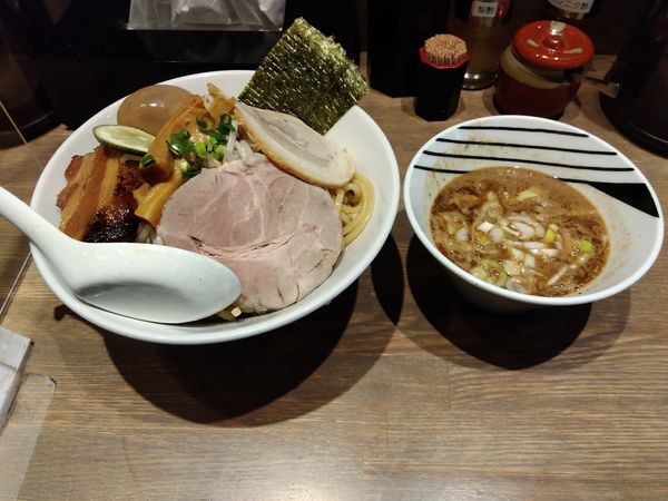 「特製つけ麺・麺400g」@つけ麺 一頂の写真