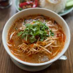 クイッティオ・トムヤム