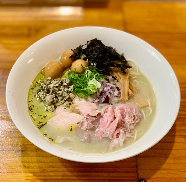 「牡蠣塩らぁめん」@gonzynoodleの写真