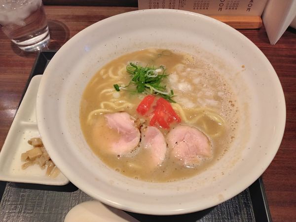 「鶏煮干しらぁめん（醤油）」@麺や いま村の写真