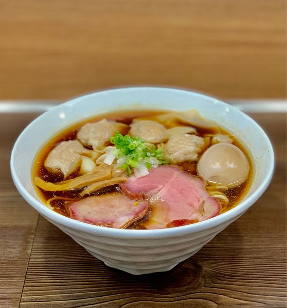 「ワンタン麺 醤油」@中華そば さわの写真