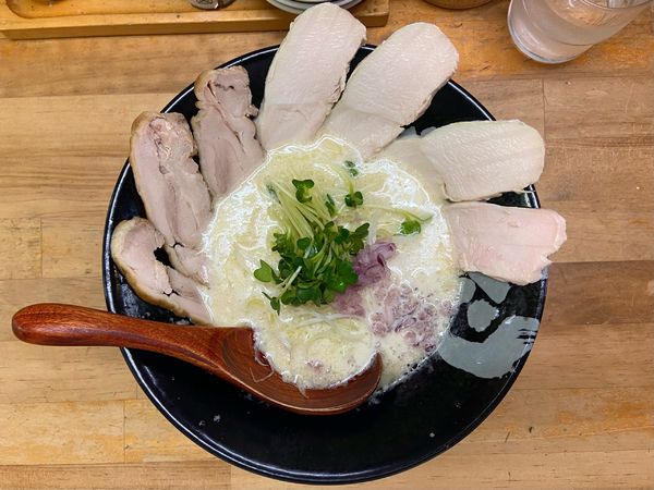 「チャーシュー鶏白湯」@ぼっこ志の写真