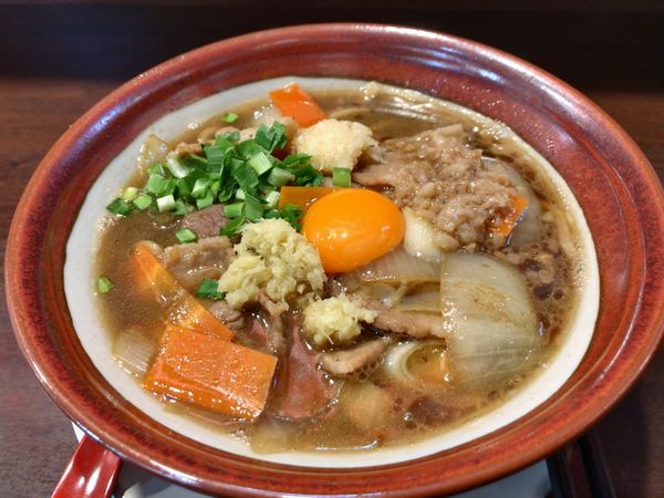 「生卵乗せスタミナ中華そば」@濃厚中華そば スタミナ軒の写真