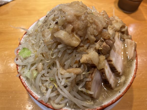 「ラーメン（大盛り）」@らーめん バリ男 神楽坂店の写真