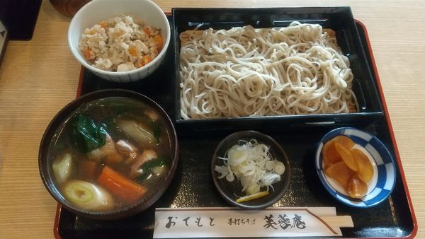 「つけそばセット950円」@芙蓉庵の写真