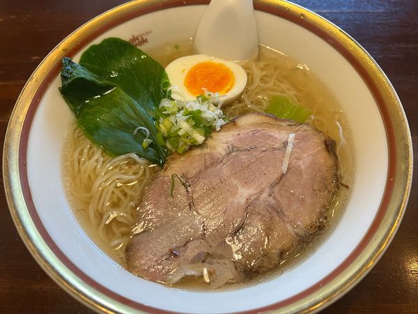 「ゆず塩ラーメン　大盛り無料　620円」@わくわくラーメンの写真