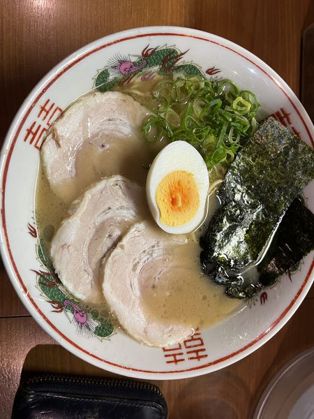 「豚骨ラーメン並780円」@豚骨発祥 久留米ラーメン くるめやの写真