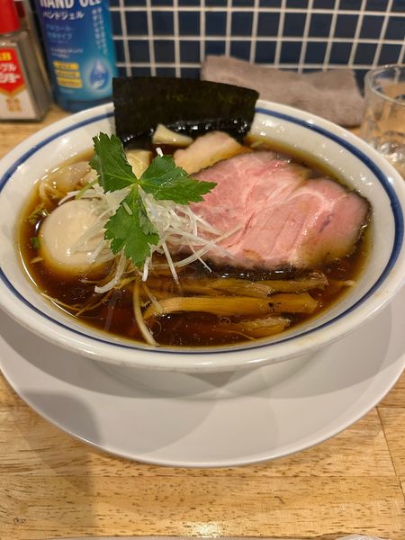 「醤油味玉ラーメンワンタンハーフ」@手打式超多加水麺 ののくらの写真