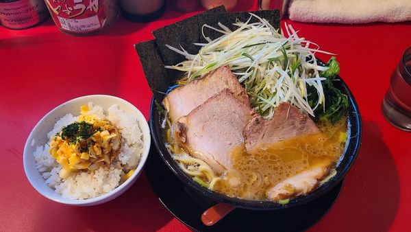 「チャーシュー麺＋α」@厚木家の写真