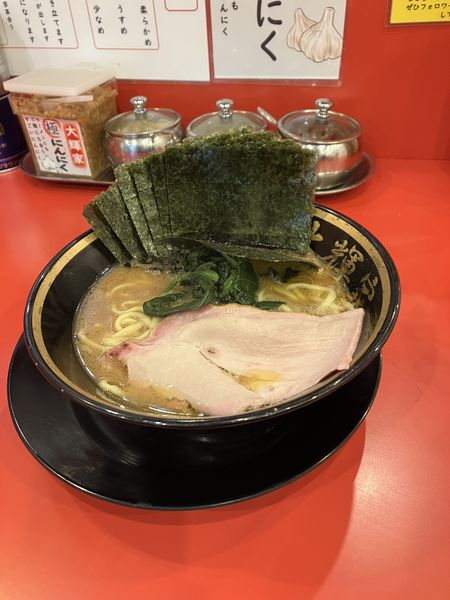 「ラーメン並　海苔　ライス✖️3」@横浜家系ラーメン 大輝家の写真