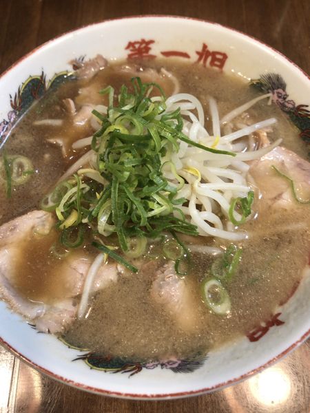 「ラーメン」@本家 第一旭 新宿店の写真