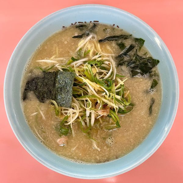 「ネギラーメン 中（850円）」@ラーメンショップ 日向店の写真