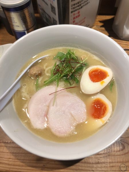 「味玉入濃厚鶏白湯そば」@鶏そば みた葉の写真