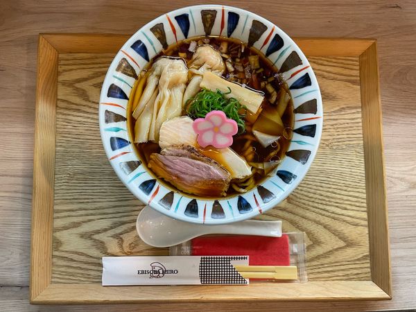 「淡麗わんたんえびそば(醤油)」@えびそば 緋彩の写真