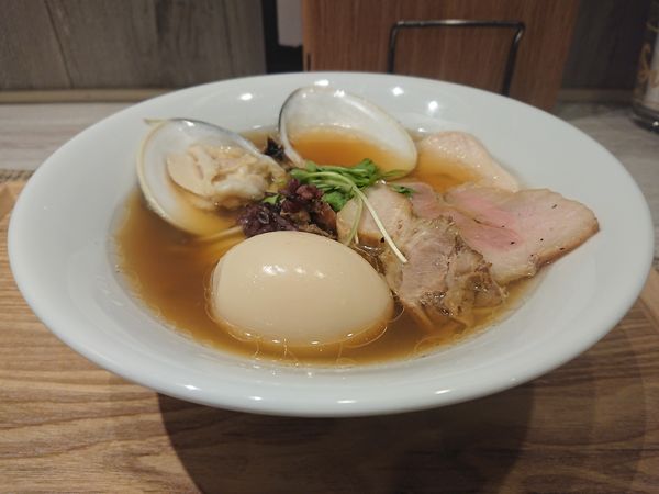 「特製地蛤中華蕎麦(醤油)」@LOKAHiの写真