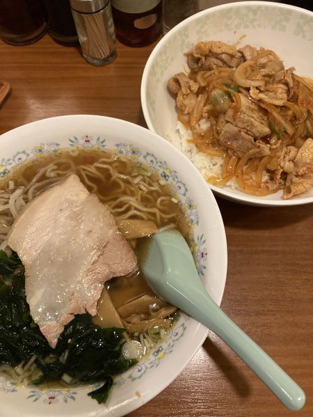 「ラーメン、焼肉丼」@精陽軒の写真
