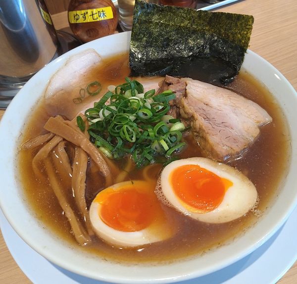 「特製中華そば」@中華そば やなぎやの写真