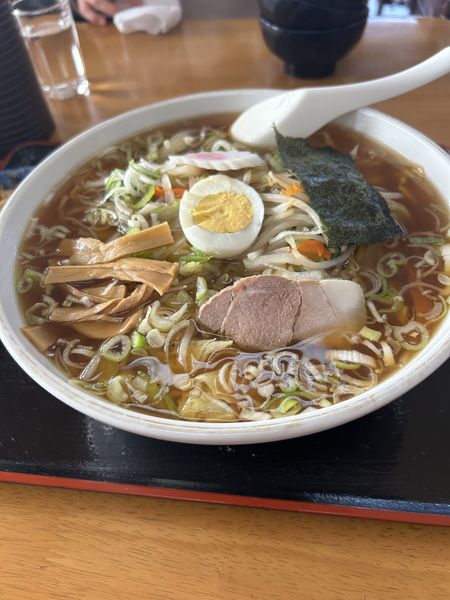 「鈴や特製ジャンボラーメン」@鈴や食堂の写真