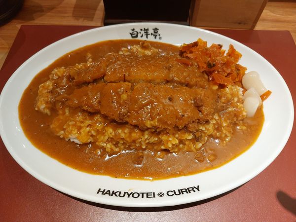 「カツカレー大盛   1080円」@旨辛カレー専門店 白洋亭の写真