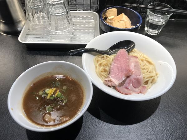 「濃厚豚骨魚介つけ蕎麦」@百合の咲く場所の写真