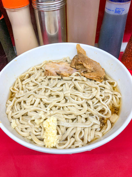 「大ラーメン少なめ（ヤサイ抜きニンニク少なめ）」@ラーメン二郎 湘南藤沢店の写真