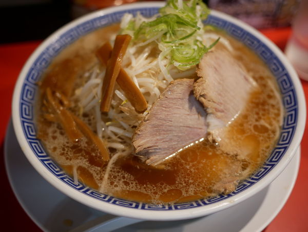 「ラーメン 麺硬め＋モヤシ多め」@中華そば 大河の写真