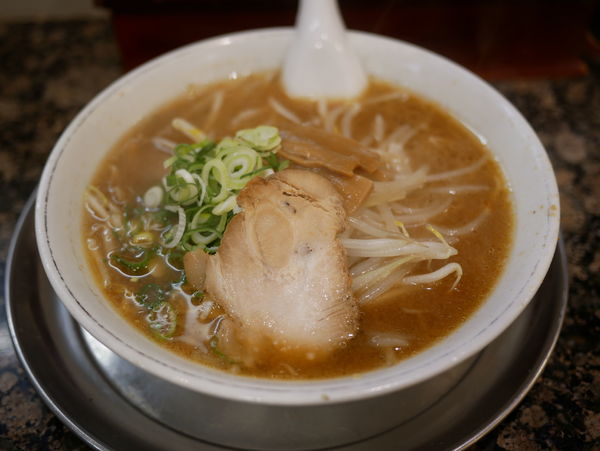 「みそラーメン 麺硬め」@熊ちゃんの店 名駅店の写真