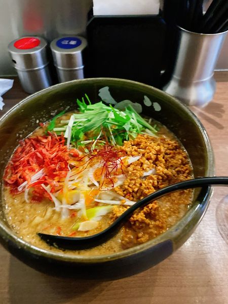 「ごま味噌坦々麺」@らーめんダイニング ど・みそ 八丁堀店の写真
