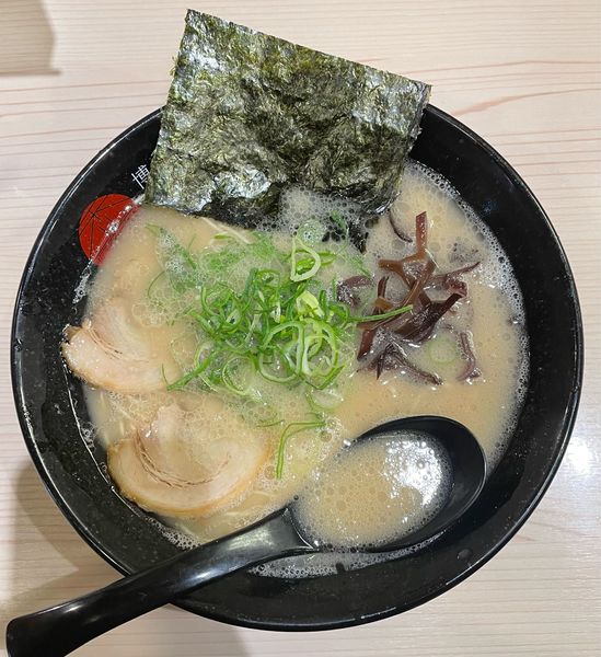 「ラーメン」@博多禿鷹の写真
