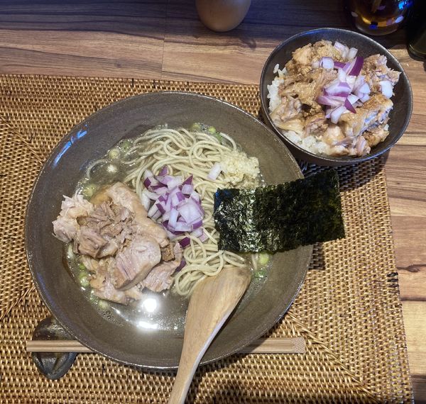 「スペシャルりゅうちゃんそば金目鯛くろにぼ」@Dad's Ramen 夢にでてきた中華そばの写真