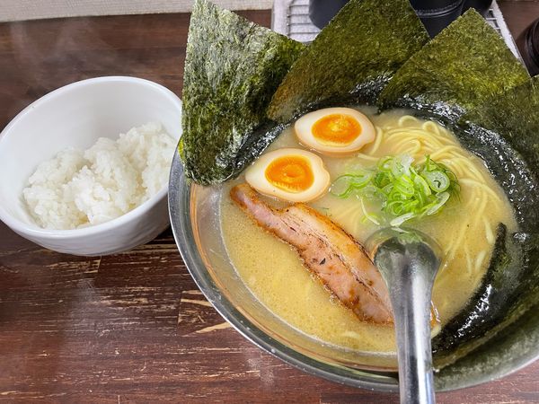 「味玉ラーメン」@燦燦の写真