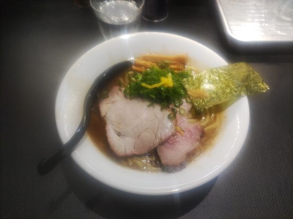 「濃厚豚骨魚介蕎麦」@百合の咲く場所の写真