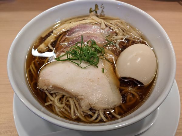 「特製醤油らぁ麺」@らぁ麺 はやし田 入間店の写真
