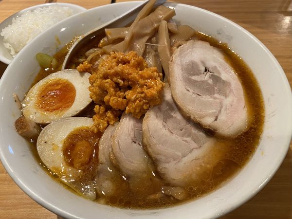 「ネギみそラーメン＋チャーシュー＋メンマ＋味玉」@かおたんラーメン 赤坂店の写真
