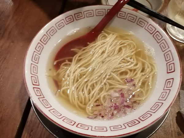 「ノンオイル煮干しそば」@立ち呑み居酒屋 金町製麺の写真