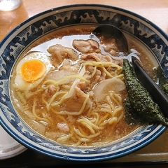 らーめん食堂 かかし 所沢店の画像