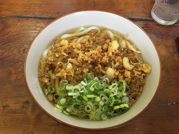 「たぬきうどん」@そば八の写真