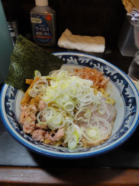 「油そば930円刻みチャーシュー丼ミニ270円」@兎に角 松戸店の写真