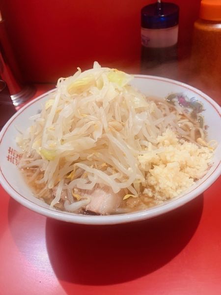 「小750円　豚追加200円」@ラーメン二郎 千葉店の写真