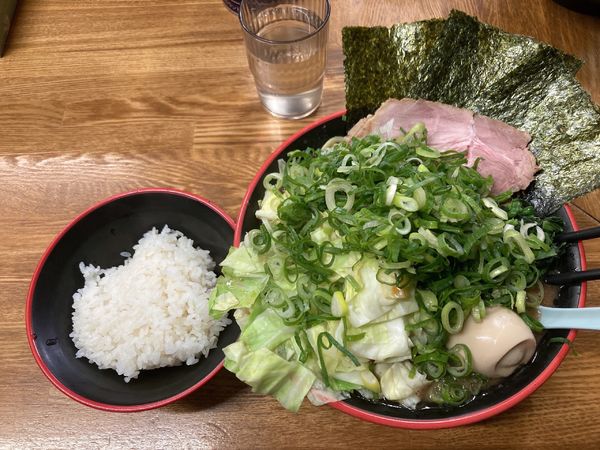 「全部乗せラーメン大」@麺家 紫極の写真